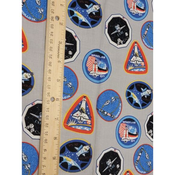 Out Of This World NASA Cotton Fabric Fat Quarter Set Of 4 New - Picture 4 of 4
